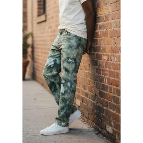 Reclaimed Vintage Levi's 550 Jeans: Hand-Tie-Dyed, Unique Hand-Dyed Levis - Picture 2 of 16